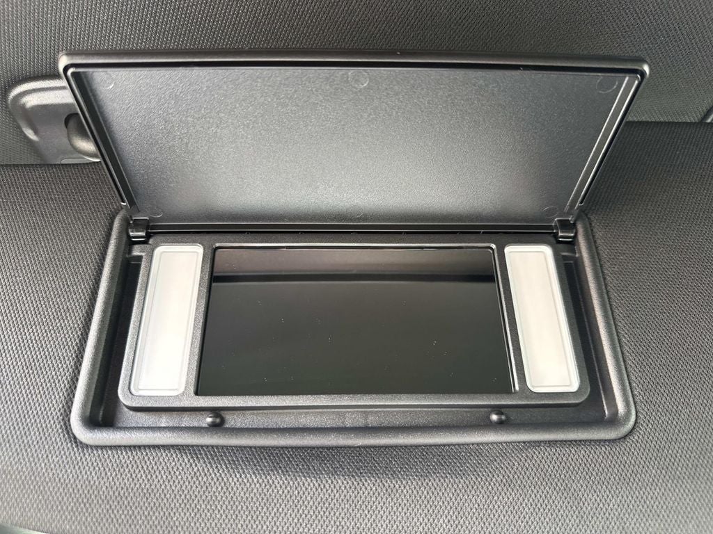 2025 Jeep Grand Cherokee GRAND CHEROKEE L LAREDO 4X2