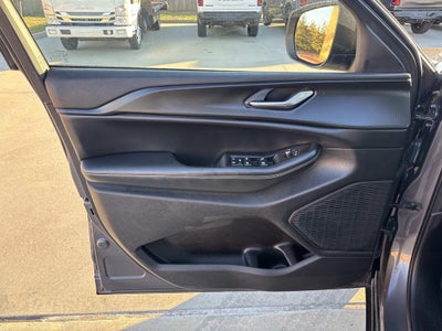 2023 Jeep Grand Cherokee L Laredo 4x2