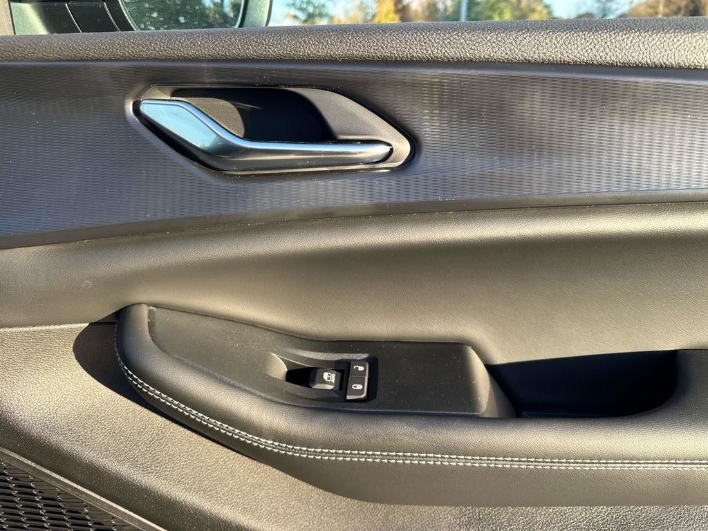 2025 Jeep Grand Cherokee GRAND CHEROKEE L LAREDO 4X2