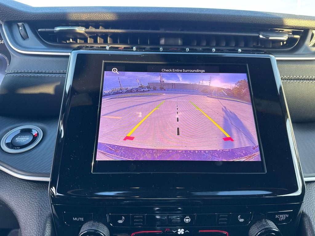 2025 Jeep Grand Cherokee GRAND CHEROKEE L LAREDO 4X2