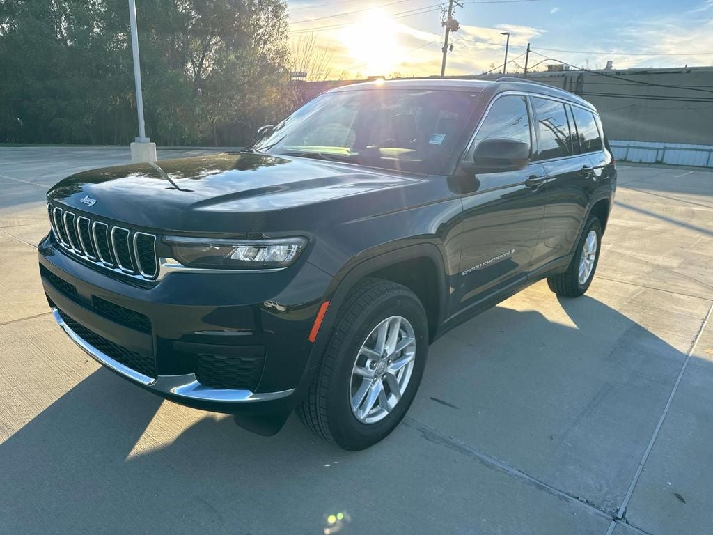 2025 Jeep Grand Cherokee GRAND CHEROKEE L LAREDO 4X2
