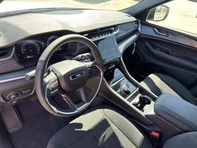 2026 Jeep Grand Cherokee GRAND CHEROKEE L LAREDO X 4X2