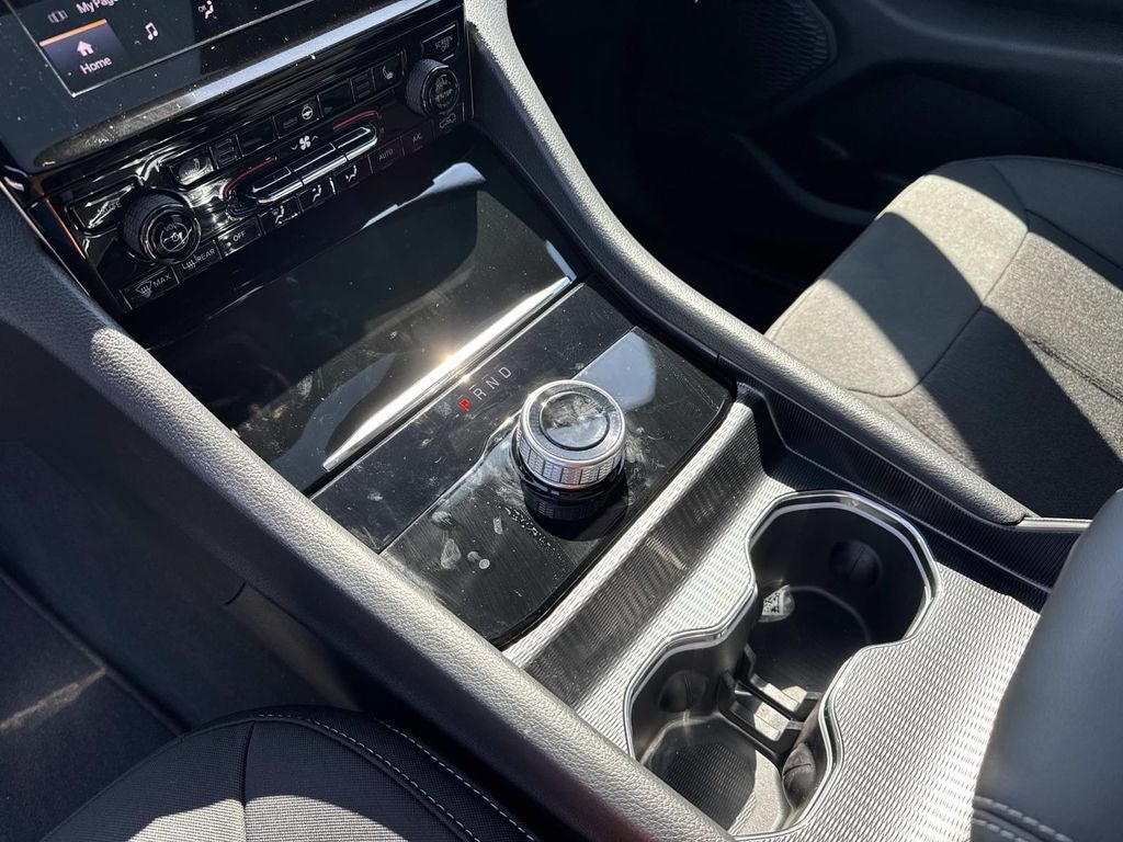 2026 Jeep Grand Cherokee GRAND CHEROKEE L LAREDO X 4X2