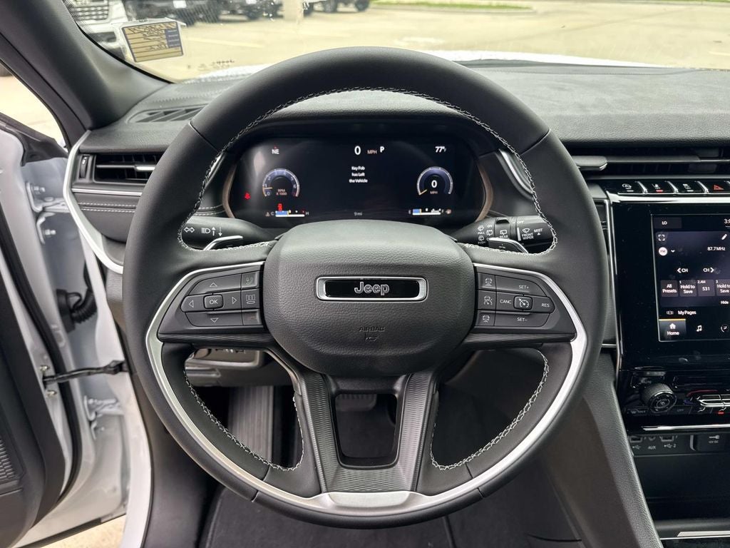 2026 Jeep Grand Cherokee GRAND CHEROKEE L LAREDO 4X2