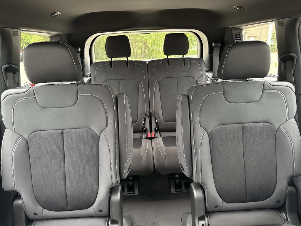 2026 Jeep Grand Cherokee GRAND CHEROKEE L LAREDO 4X2