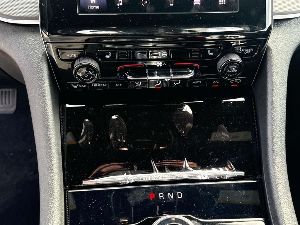 2025 Jeep Grand Cherokee GRAND CHEROKEE L LAREDO 4X2