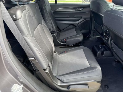 2025 Jeep Grand Cherokee GRAND CHEROKEE L LAREDO 4X2