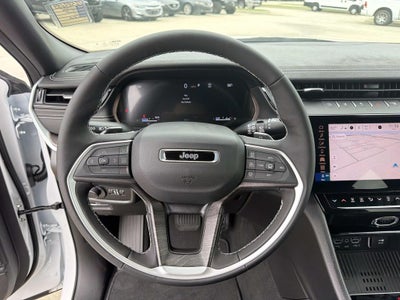 2026 Jeep Grand Cherokee GRAND CHEROKEE L LAREDO ALTITUDE 4X2