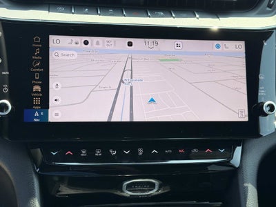 2027 Jeep Grand Cherokee Laredo Altitude