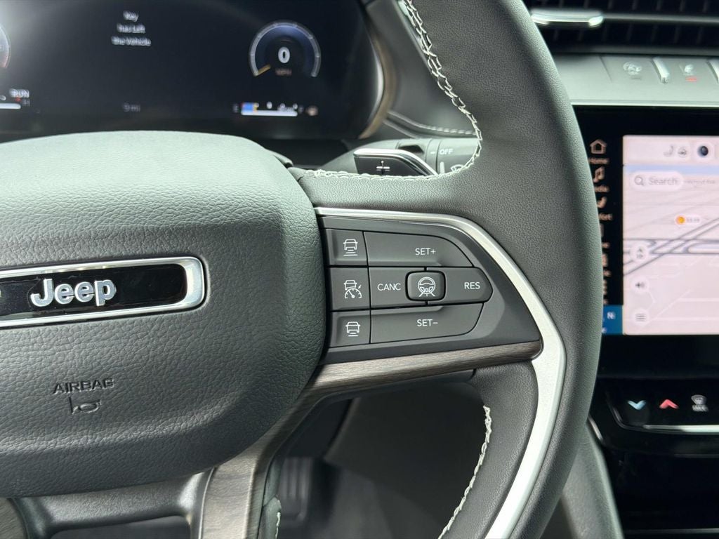 2026 Jeep Grand Cherokee GRAND CHEROKEE L LAREDO ALTITUDE 4X2