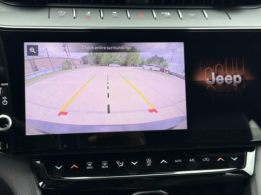 2026 Jeep Grand Cherokee GRAND CHEROKEE L LAREDO ALTITUDE 4X2