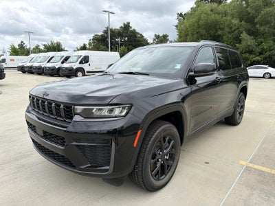 2026 Jeep Grand Cherokee GRAND CHEROKEE L LAREDO ALTITUDE 4X2