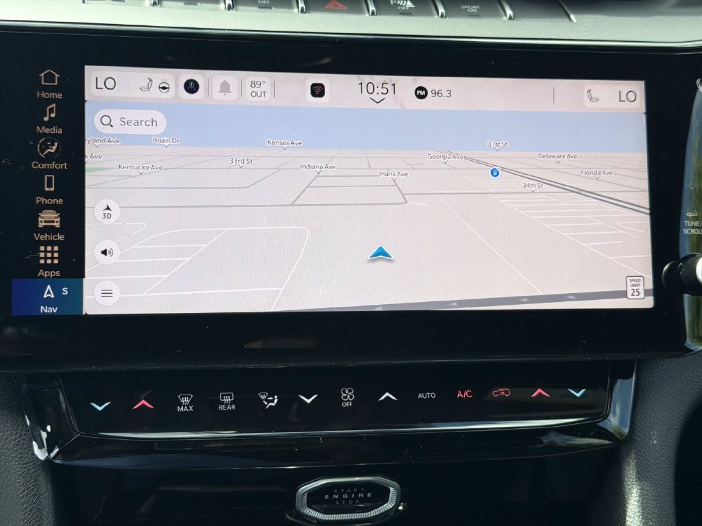 2027 Jeep Grand Cherokee Laredo Altitude