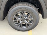 2027 Jeep Grand Cherokee Laredo Altitude