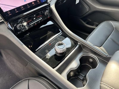 2025 Jeep Grand Cherokee GRAND CHEROKEE L LIMITED 4X2