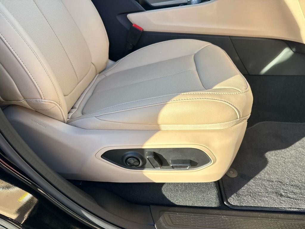 2025 Jeep Grand Cherokee GRAND CHEROKEE L LIMITED 4X2