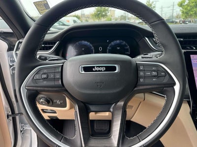 2025 Jeep Grand Cherokee GRAND CHEROKEE L LIMITED 4X2