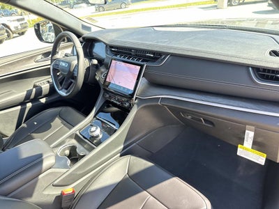 2025 Jeep Grand Cherokee GRAND CHEROKEE L LIMITED 4X2