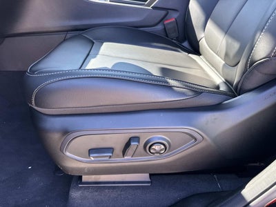 2025 Jeep Grand Cherokee GRAND CHEROKEE L LIMITED 4X2