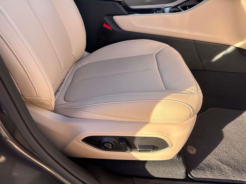 2025 Jeep Grand Cherokee GRAND CHEROKEE L LIMITED 4X2