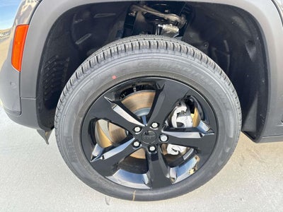 2025 Jeep Grand Cherokee GRAND CHEROKEE L LIMITED 4X2