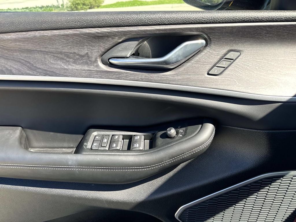 2025 Jeep Grand Cherokee GRAND CHEROKEE L LIMITED 4X2