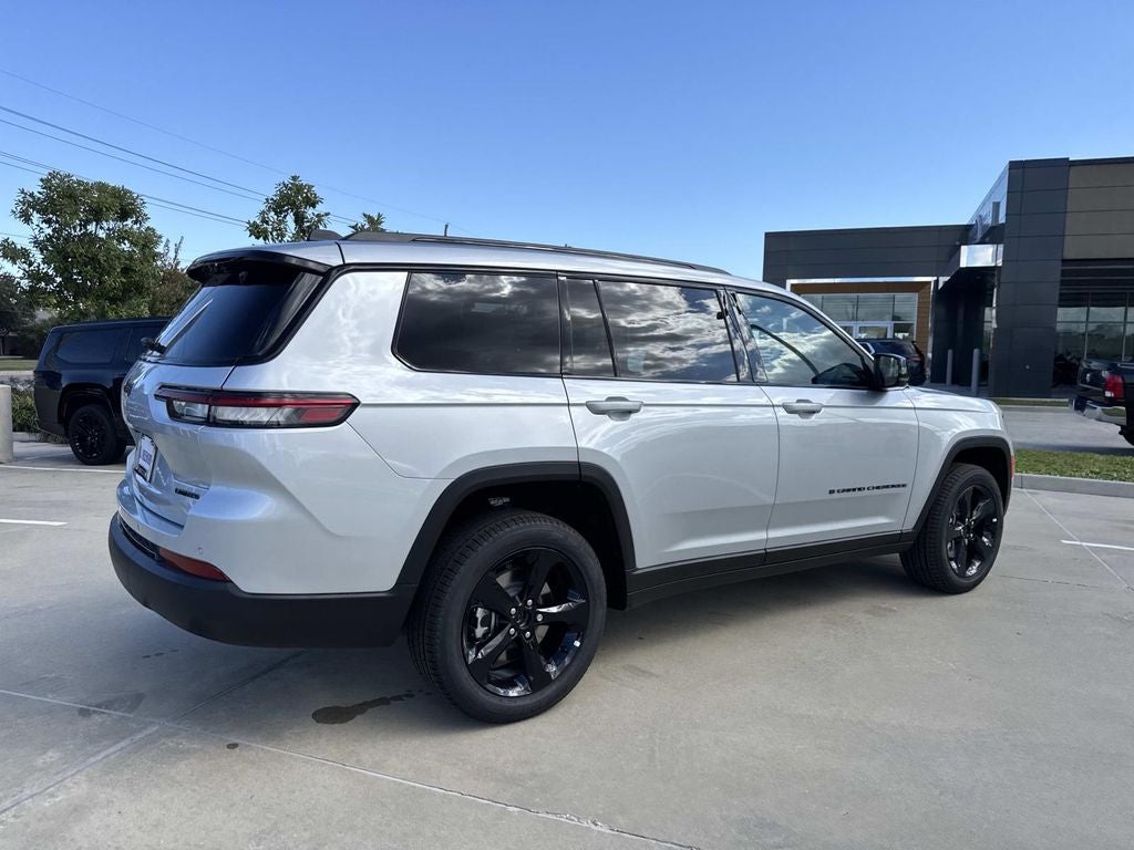 2025 Jeep Grand Cherokee GRAND CHEROKEE L LIMITED 4X2