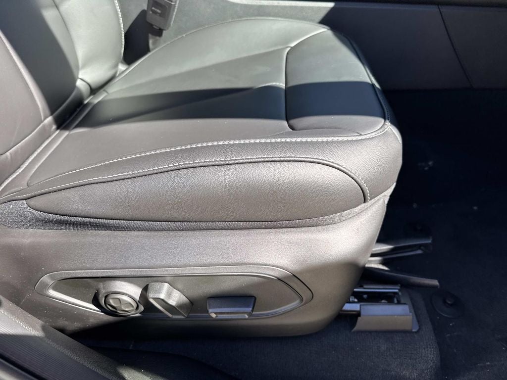 2025 Jeep Grand Cherokee GRAND CHEROKEE L LIMITED 4X2