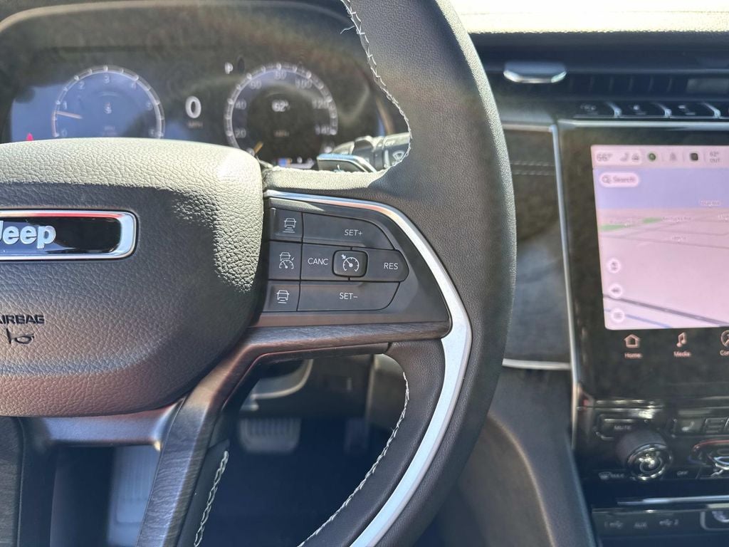 2025 Jeep Grand Cherokee GRAND CHEROKEE L LIMITED 4X2