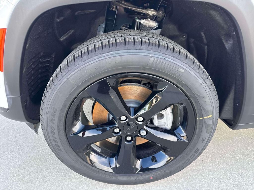 2025 Jeep Grand Cherokee GRAND CHEROKEE L LIMITED 4X2