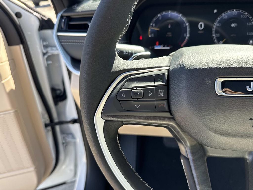 2025 Jeep Grand Cherokee GRAND CHEROKEE L LIMITED 4X2