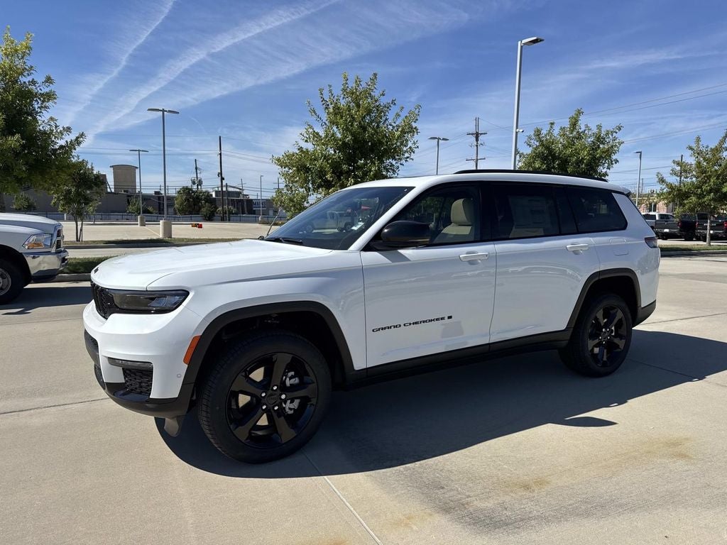 2025 Jeep Grand Cherokee GRAND CHEROKEE L LIMITED 4X2