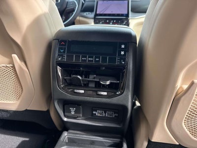 2025 Jeep Grand Cherokee GRAND CHEROKEE L LIMITED 4X2