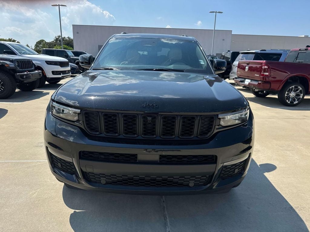 2025 Jeep Grand Cherokee GRAND CHEROKEE L LIMITED 4X2