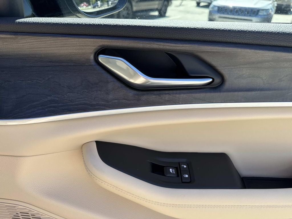 2025 Jeep Grand Cherokee GRAND CHEROKEE L LIMITED 4X2