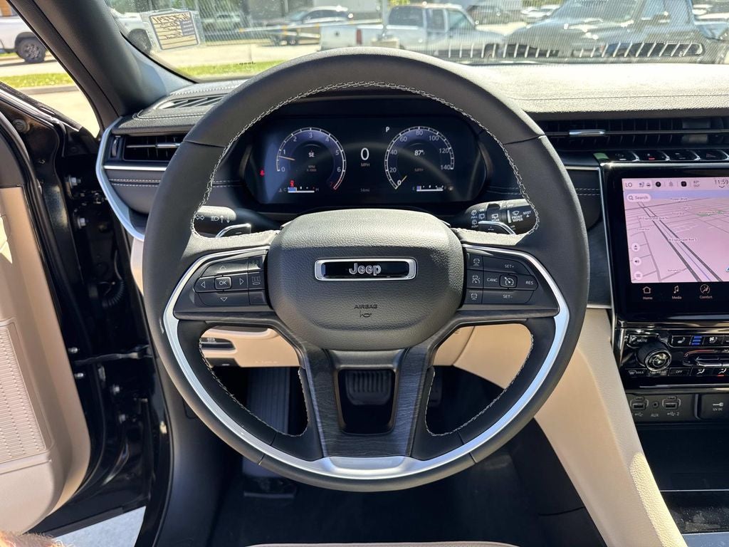 2025 Jeep Grand Cherokee GRAND CHEROKEE L LIMITED 4X2