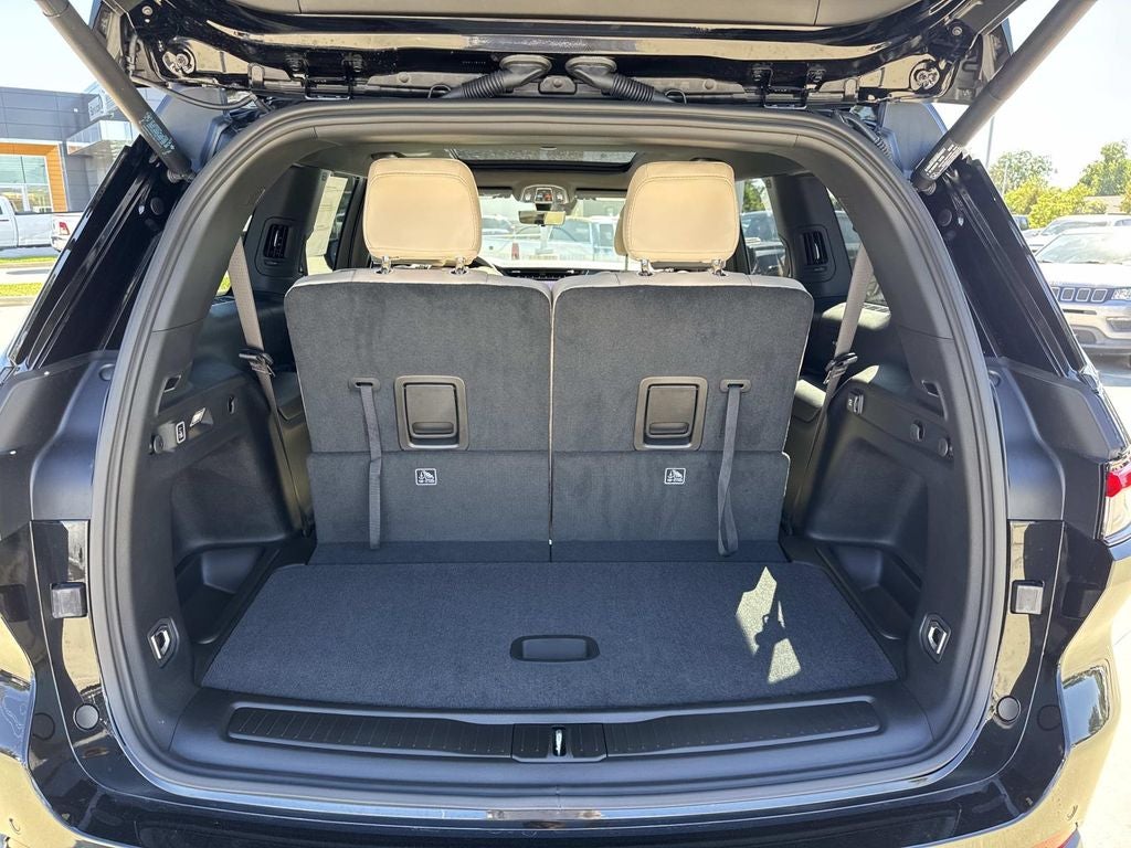 2025 Jeep Grand Cherokee GRAND CHEROKEE L LIMITED 4X2