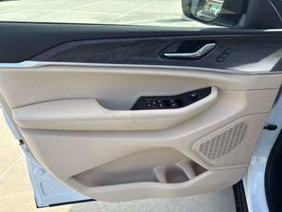 2025 Jeep Grand Cherokee GRAND CHEROKEE L LIMITED 4X2