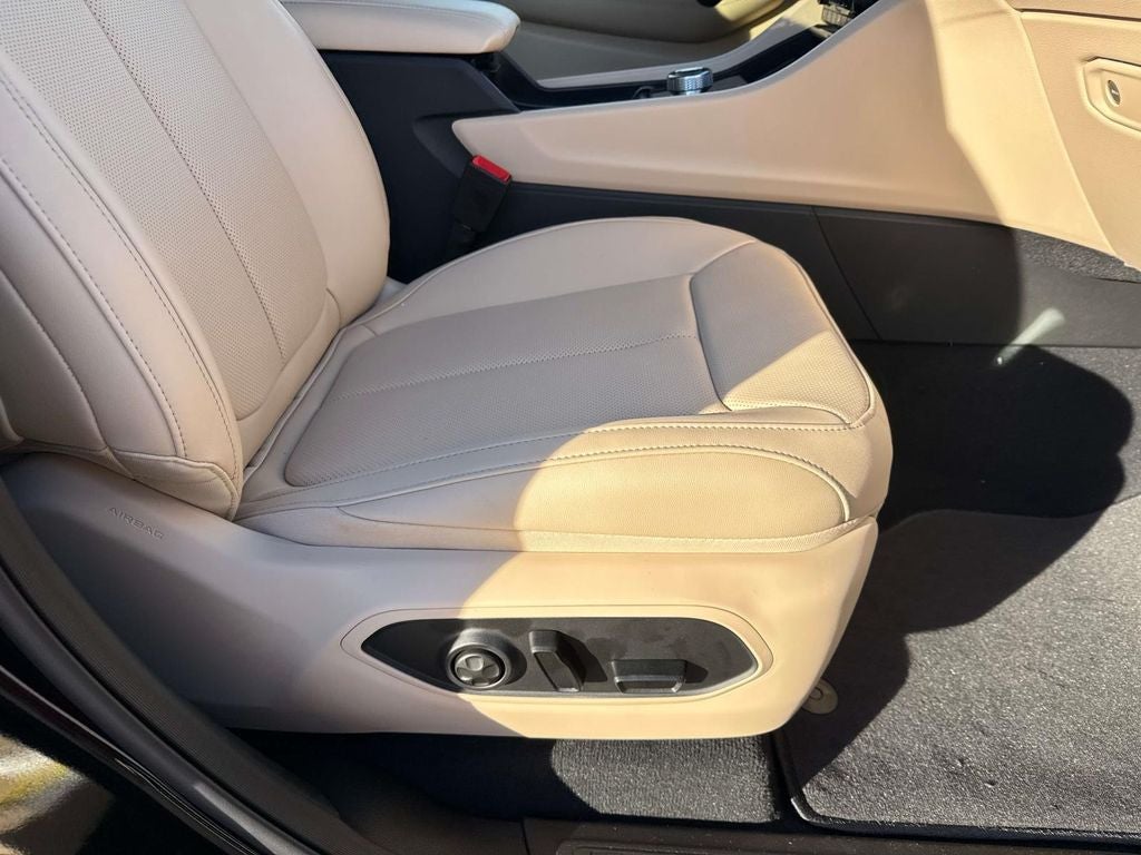 2025 Jeep Grand Cherokee GRAND CHEROKEE L LIMITED 4X2