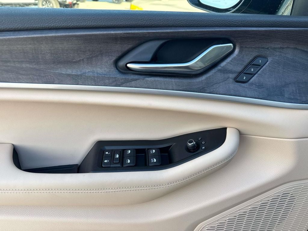 2025 Jeep Grand Cherokee GRAND CHEROKEE L LIMITED 4X2