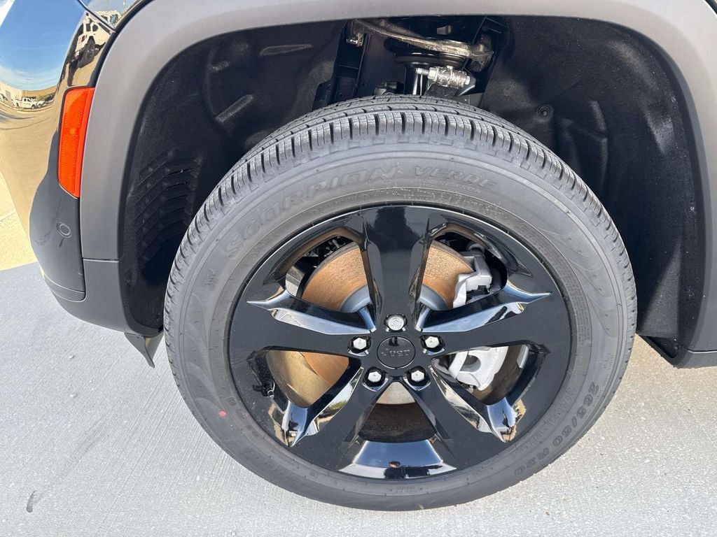 2025 Jeep Grand Cherokee GRAND CHEROKEE L LIMITED 4X2