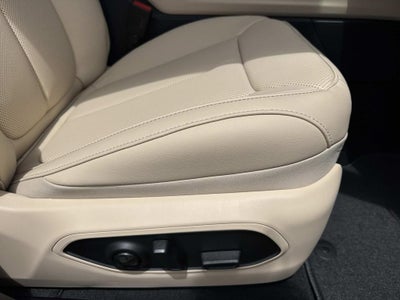 2026 Jeep Grand Cherokee GRAND CHEROKEE L LIMITED 4X2