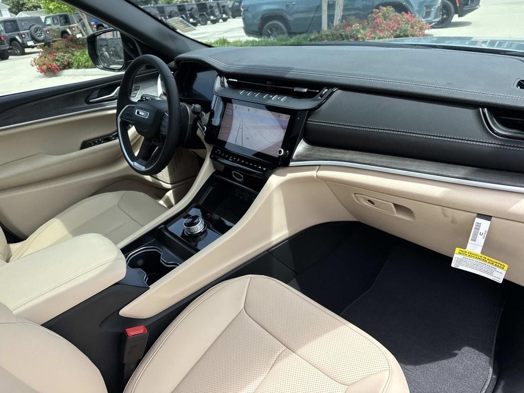 2026 Jeep Grand Cherokee GRAND CHEROKEE L LIMITED 4X2