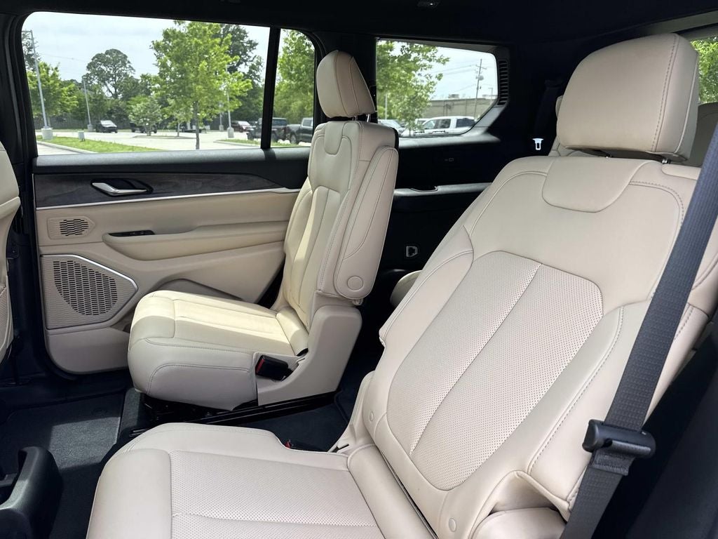 2026 Jeep Grand Cherokee GRAND CHEROKEE L LIMITED 4X2