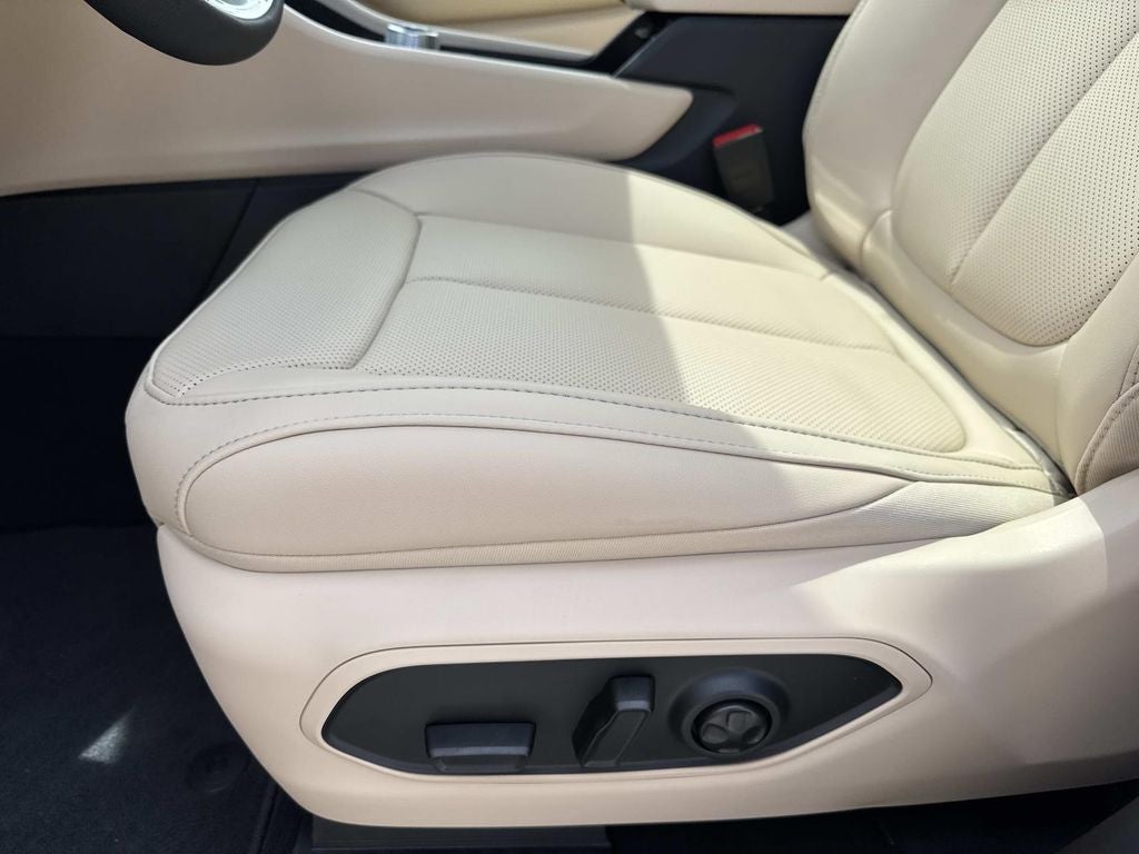 2026 Jeep Grand Cherokee GRAND CHEROKEE L LIMITED 4X2