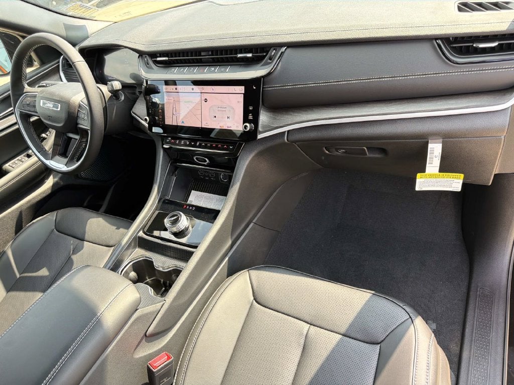 2027 Jeep Grand Cherokee Limited