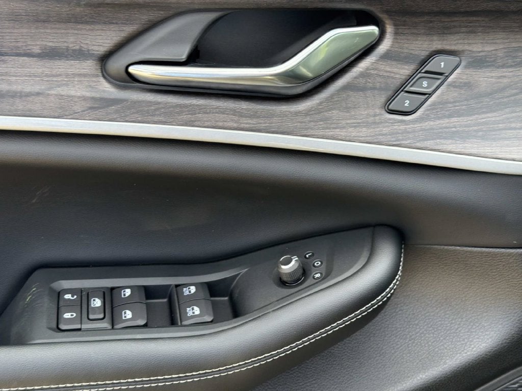 2027 Jeep Grand Cherokee Limited