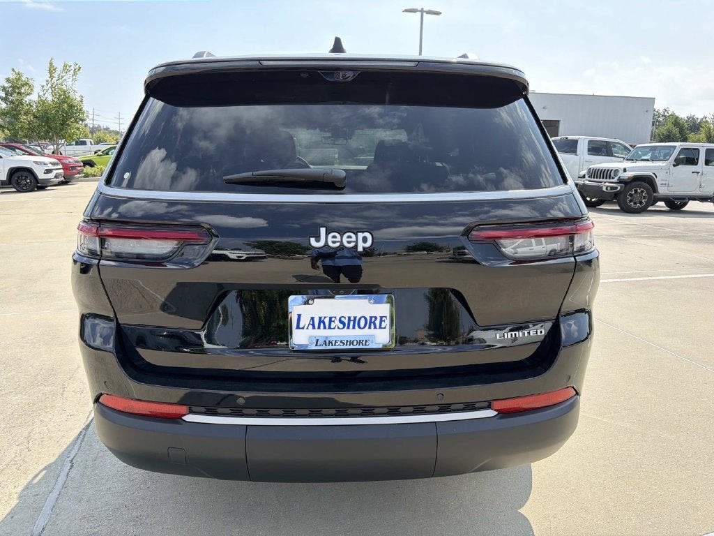 2027 Jeep Grand Cherokee Limited