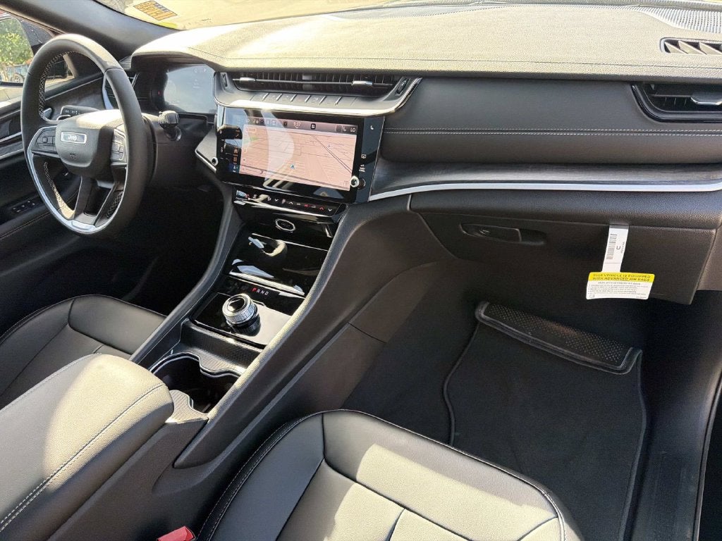 2027 Jeep Grand Cherokee Limited