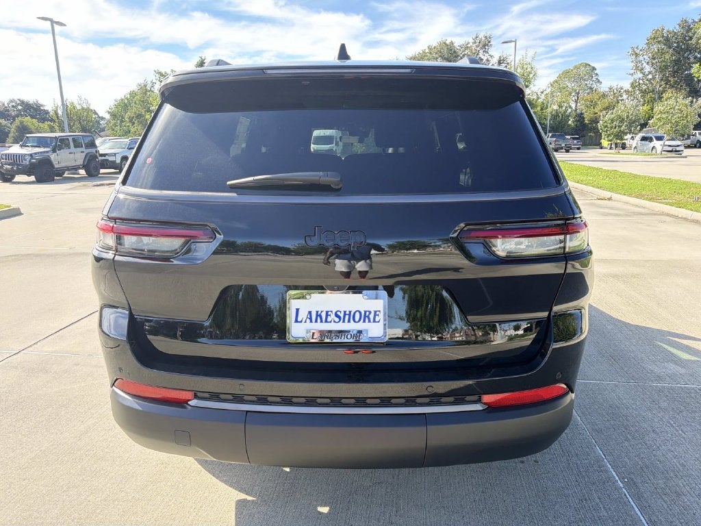 2027 Jeep Grand Cherokee Limited